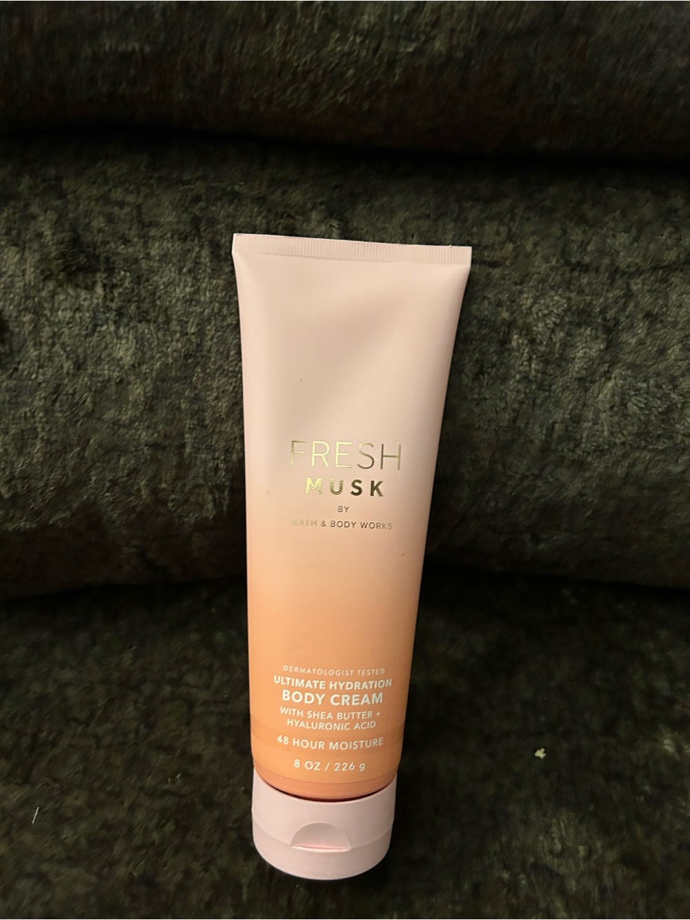 Bath & Body Works Fresh Musk Ultimate Hydration Body Cream - Pink & Peach Ombré